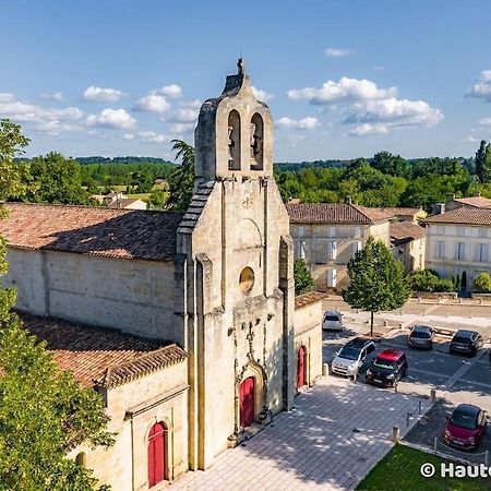 Вилла Gironde Style House Bordering The River Sainte-Terre Экстерьер фото